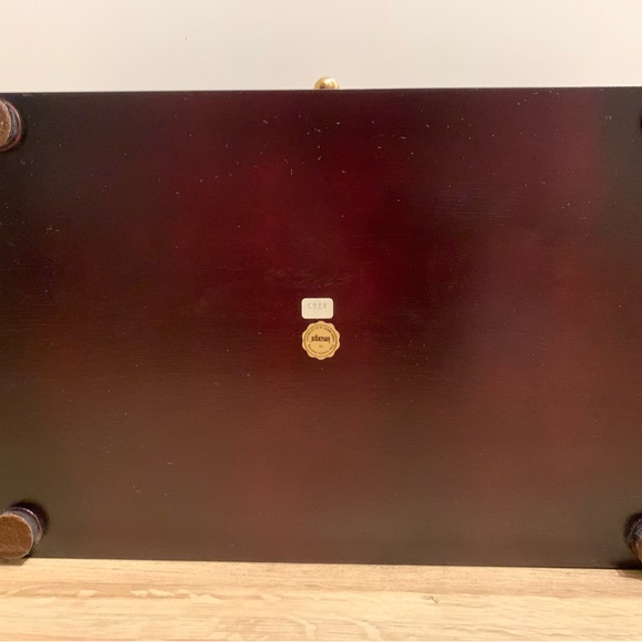 Vintage Western Germany Mahogany Treasure box - Picture 9 of 13